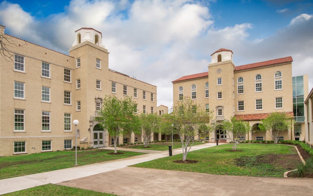 Dallas Theological Seminary Davidson Hall and Stearns Hall Renovations